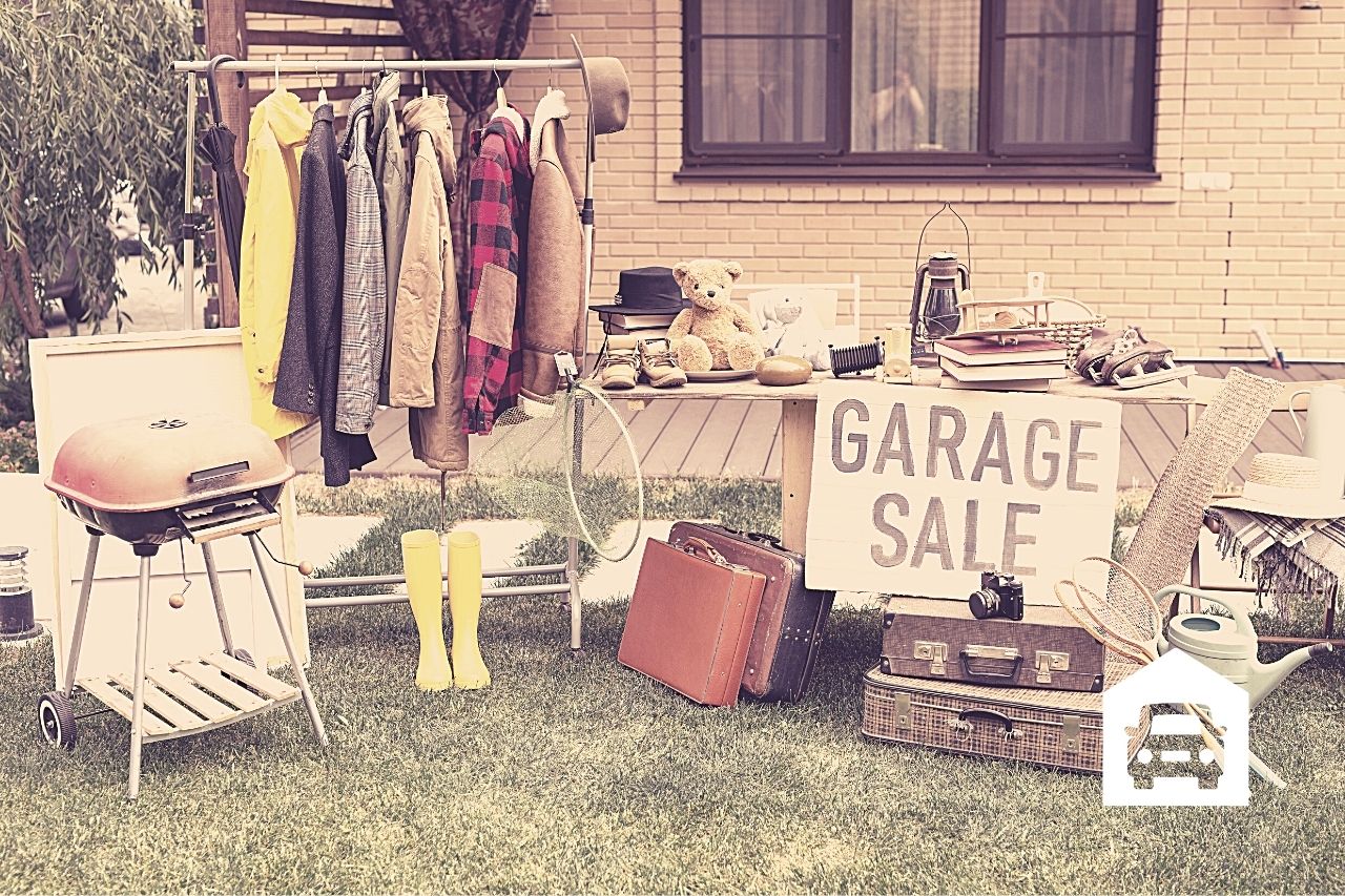 How Do I Price Clothes for a Garage Sale