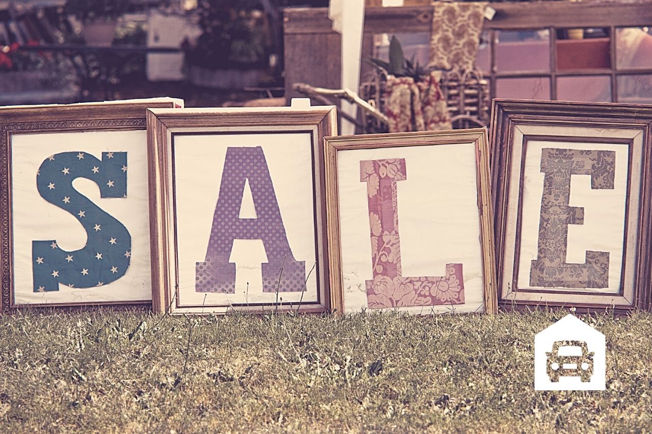 What Day of the Week Should I Choose for a Yard Sale